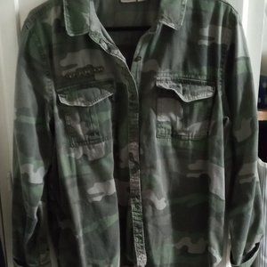 Camouflage long sleeve shirt